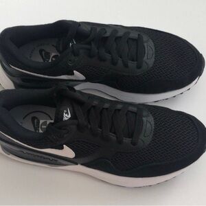 Nike Black and White Sneakers